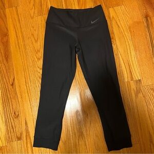 Nike Dri-Fit One Legend Pant Black Leggings Size XS NWOT
